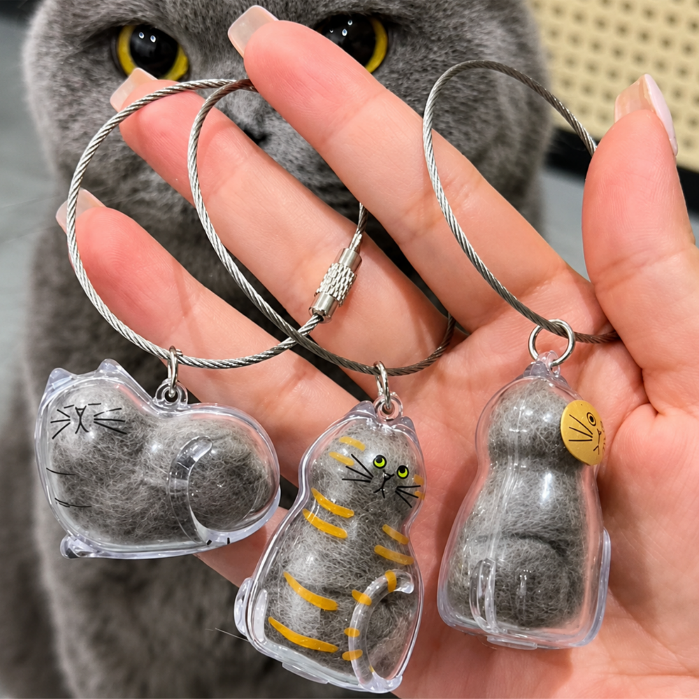 Fur Keepsake™ – Keychain with Your Cat's Real Fur